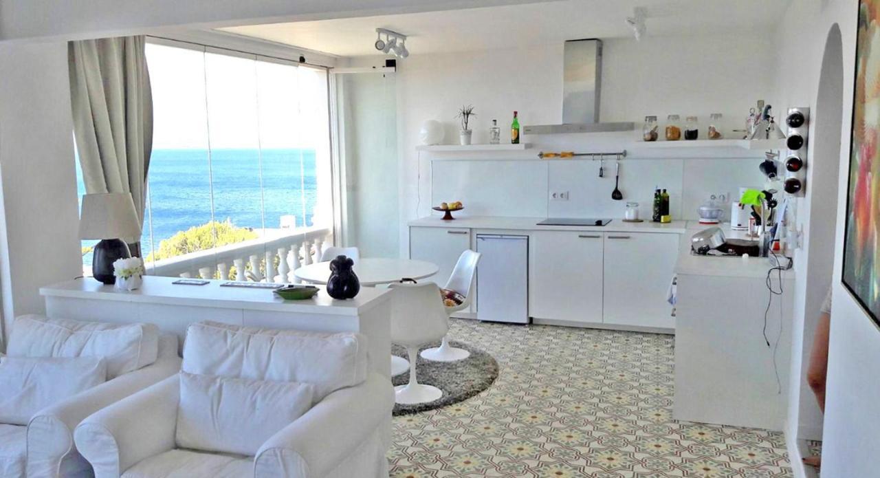 Breathtaking Costabrava Seaview Apartment 5M Beach - Casa Artevida Ρόζες Εξωτερικό φωτογραφία